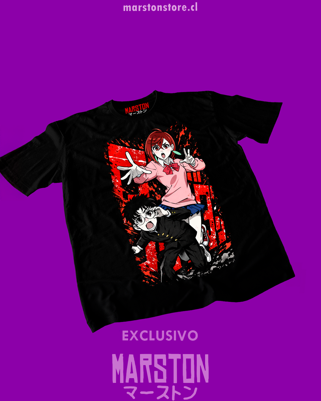 Polera negra Dandadan con Momo Ayase y Okarun