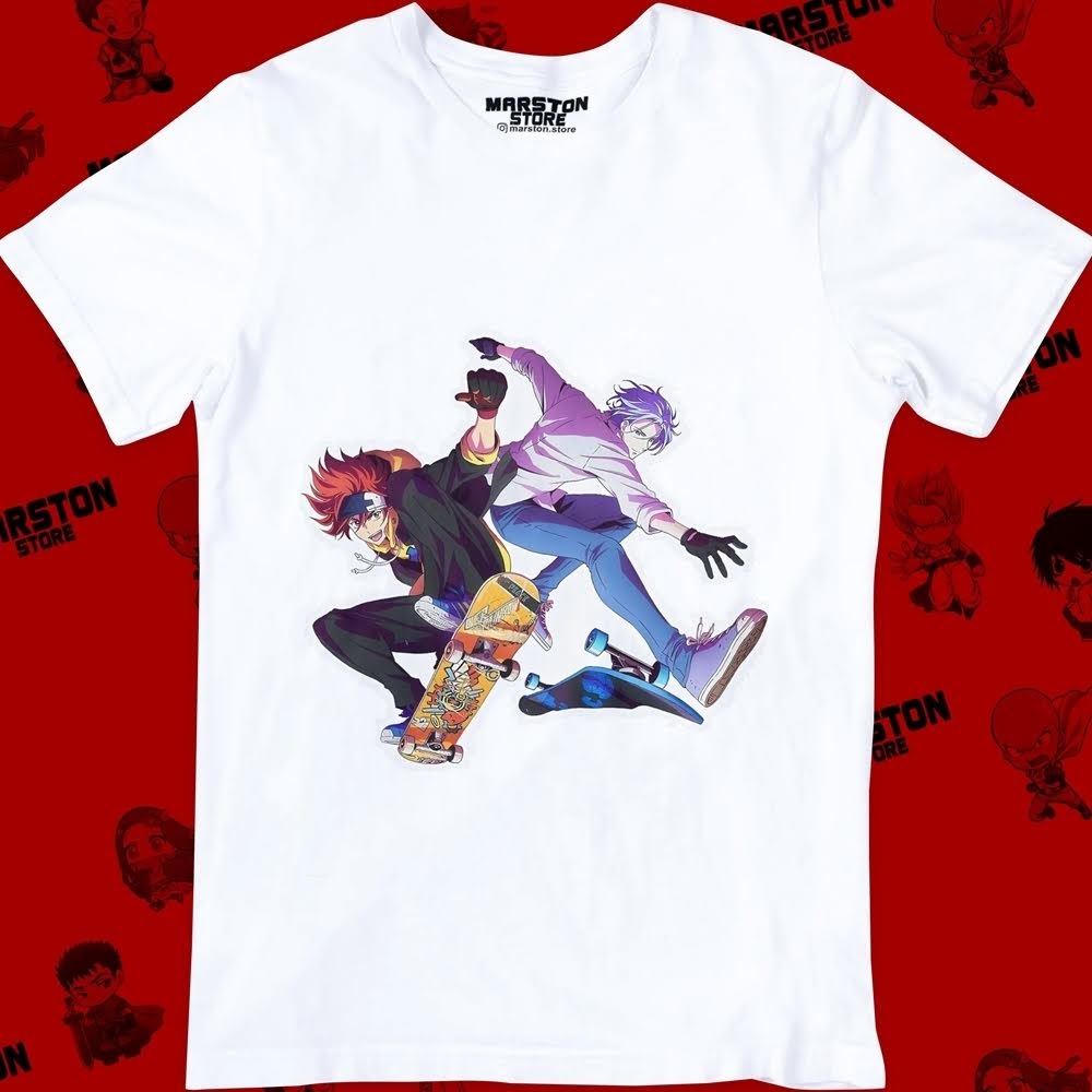 Polera blanca de SK∞ / Sk8 the Infinity con Langa Hasegawa y Reki Kyan