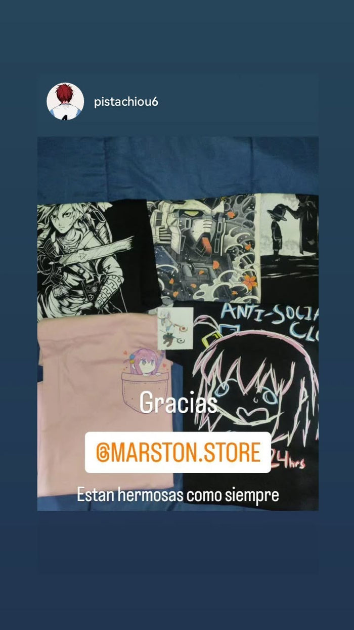 Foto real de cliente - Polera Gundam