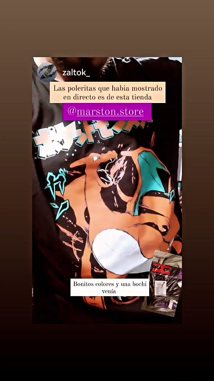 Polera Pokemon - Charizard - Negra