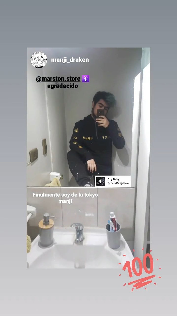 Foto real de cliente - Polerón Tokyo Revengers - Uniforme Tokyo Manji Gang