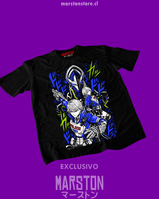 Polera negra con diseño de Astral Chain