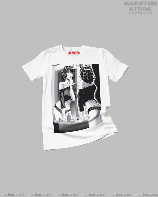 Polera blanca de One Punch Man con Fubuki