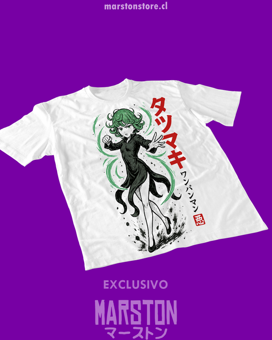 Polera blanca de One Punch Man con Tatsumaki