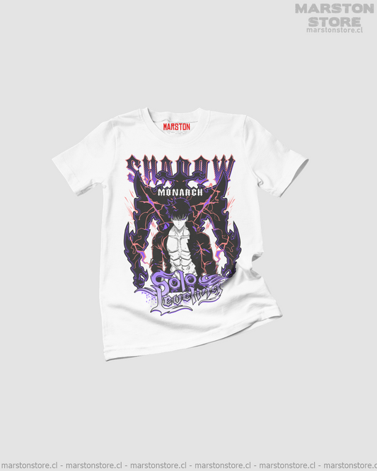 Polera blanca de Solo Leveling con diseño anime versión 1