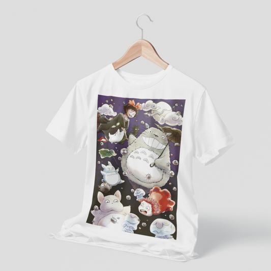 Polera blanca de Studio Ghibli con Kiki, Ponyo y Totoro