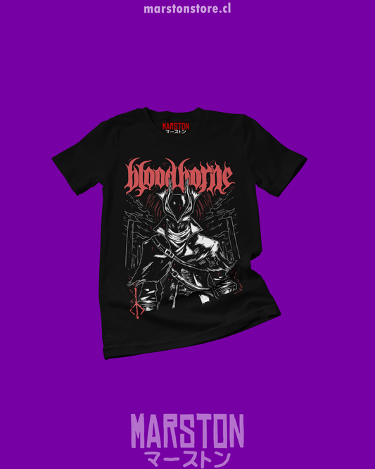 Polera negra Bloodborne con diseño del Cazador
