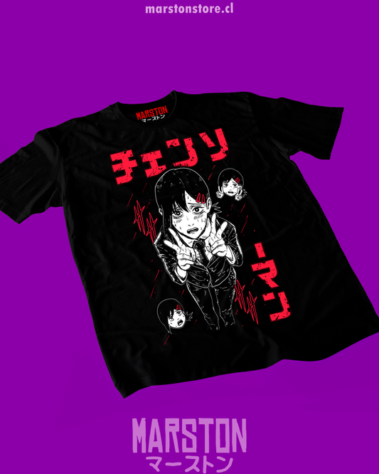 Polera negra Chainsaw Man con diseño de Kobeni Higashiyama