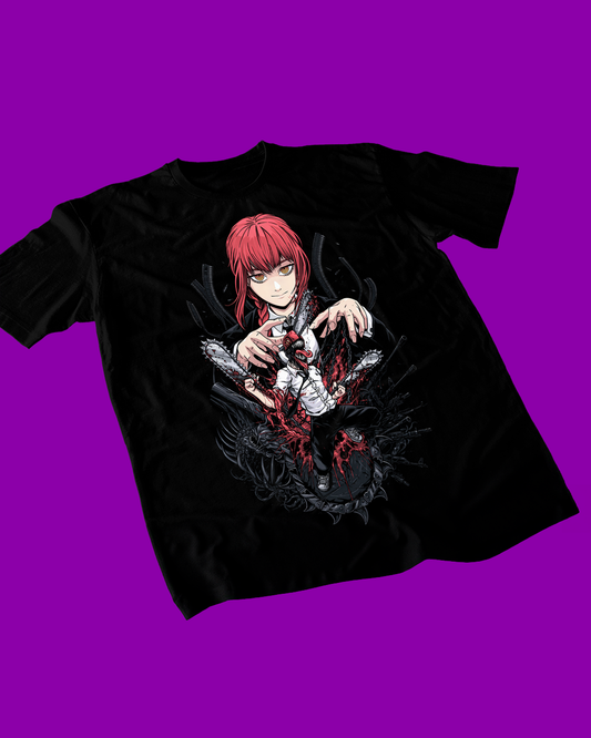 Polera negra Chainsaw Man con diseño de Makima