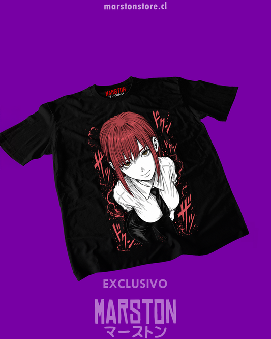 Polera negra Chainsaw Man con diseño de Makima