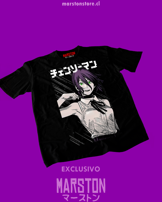 Polera negra Chainsaw Man con diseño de Reze