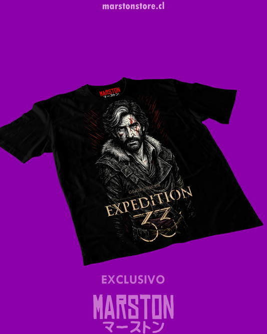 Polera negra Clair Obscur: Expedition 33 con diseño de Verso