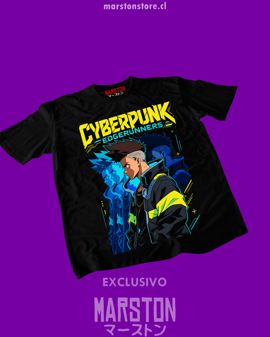 Polera negra de Cyberpunk: Edgerunners con diseño de David Martinez