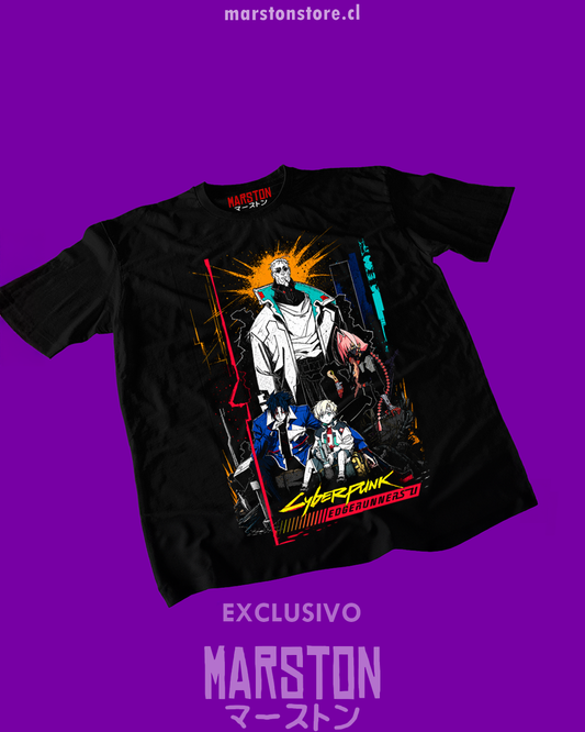 Polera negra inspirada en el anime Cyberpunk: Edgerunners
