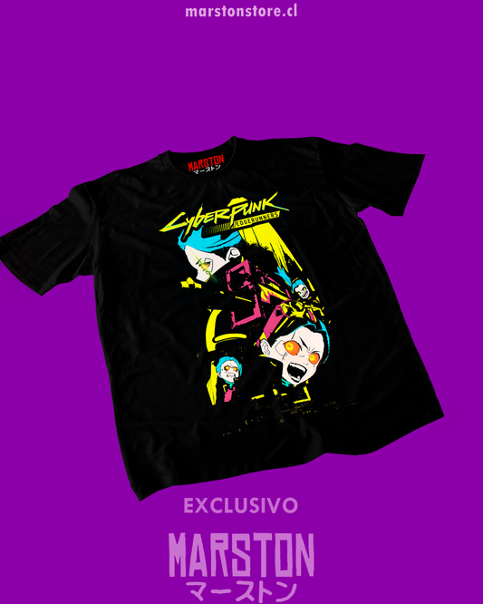 Polera negra de Cyberpunk: Edgerunners con diseño de Rebecca