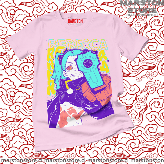 Polera rosada de Cyberpunk: Edgerunners con diseño de Rebecca