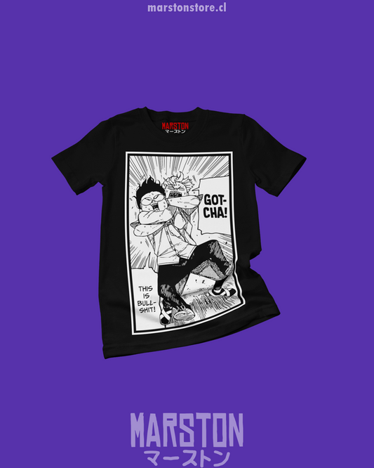 Polera con diseño de Dandadan