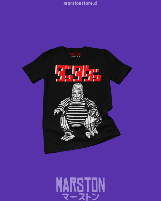 Polera con diseño de Dandadan