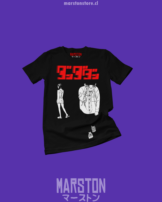Polera con diseño de Dandadan