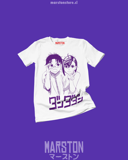 Polera con diseño de Dandadan