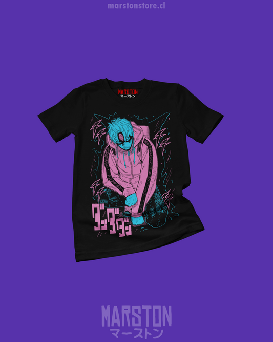 Polera negra Dandadan con diseño de Evil Eye