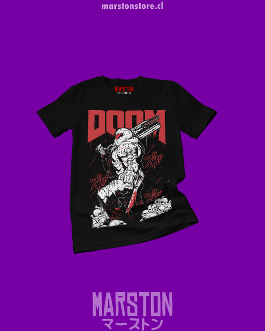 Polera negra con diseño de Doom