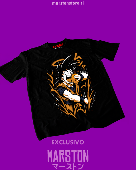 Polera negra Dragon Ball Z con diseño de Goku