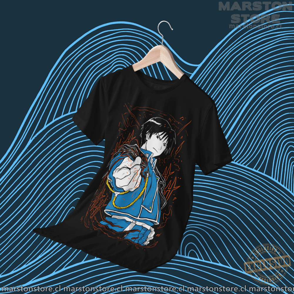 Polera negra Fullmetal Alchemist con diseño de Roy Mustang