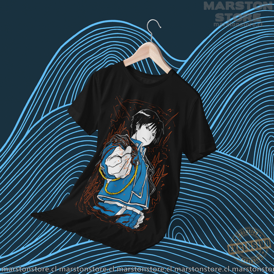 Polera negra Fullmetal Alchemist con diseño de Roy Mustang