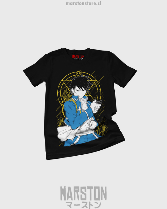 Polera negra Fullmetal Alchemist con diseño de Roy Mustang
