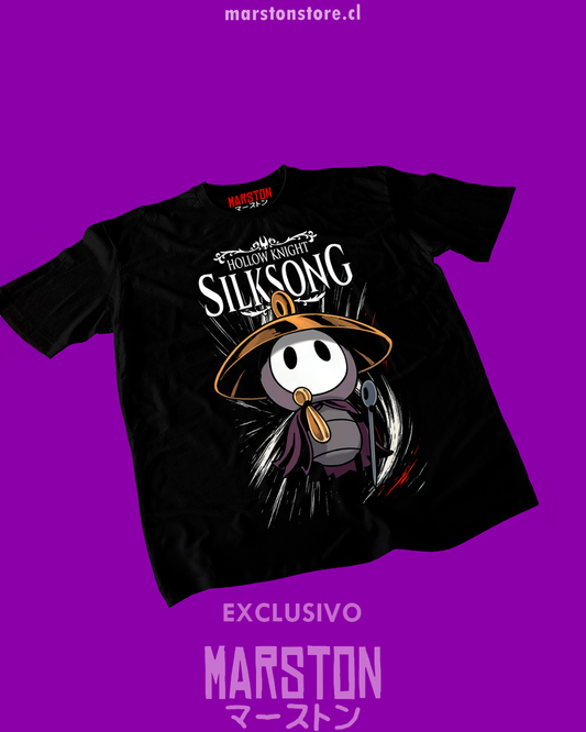 Polera negra Hollow Knight: Silksong con diseño de Sherma