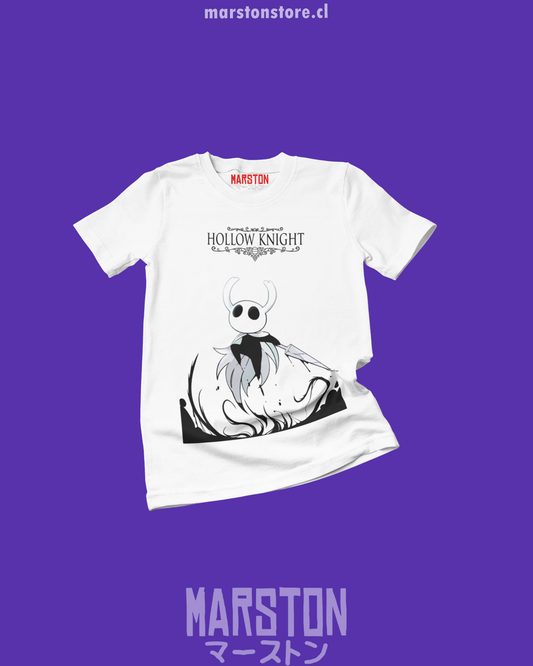 Polera blanca Hollow Knight con diseño de The Knight