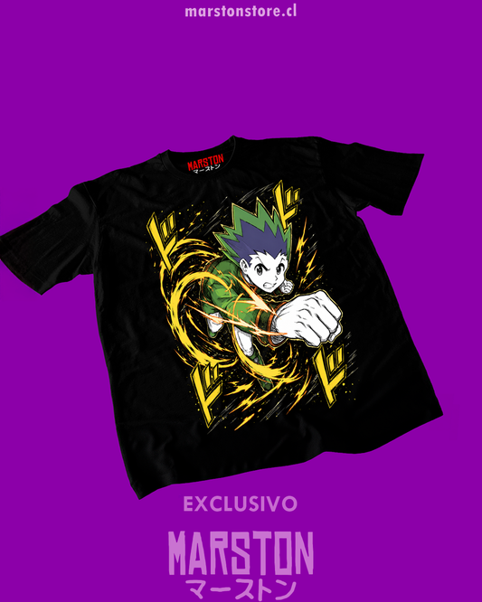 Polera negra Hunter x Hunter con diseño de Gon Freecss