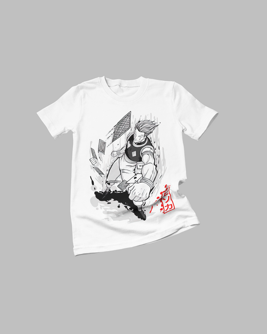 Polera blanca Hunter x Hunter con diseño de Hisoka Morow
