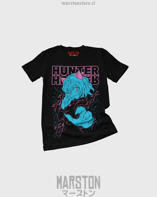 Polera negra Hunter x Hunter con diseño v2 de Neferpitou