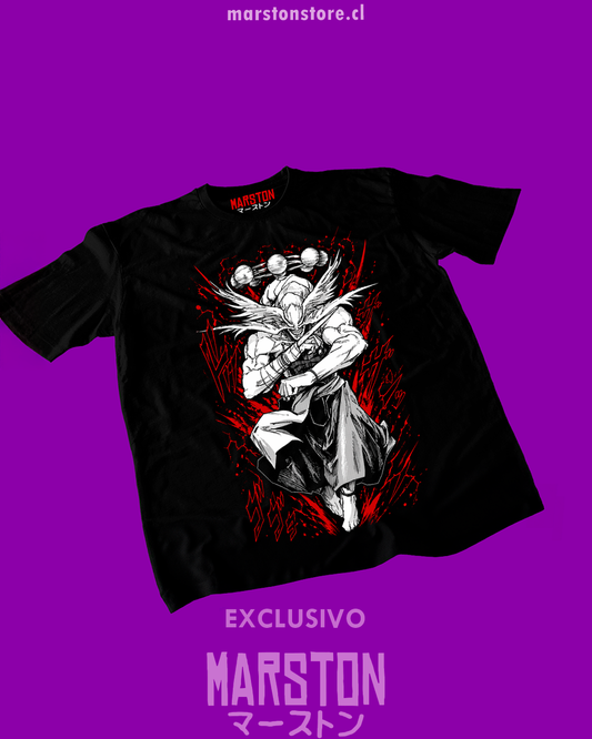 Polera negra Jujutsu Kaisen con diseño de Mahoraga