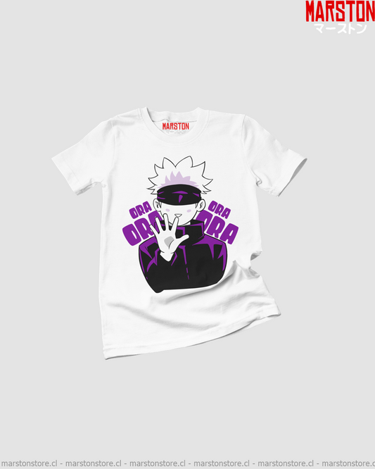 Polera blanca Jujutsu Kaisen con diseño de Satoru Gojo