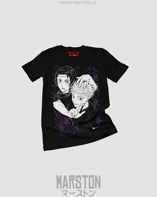 Polera negra Jujutsu Kaisen con Satoru Gojo y Yuta Okkotsu