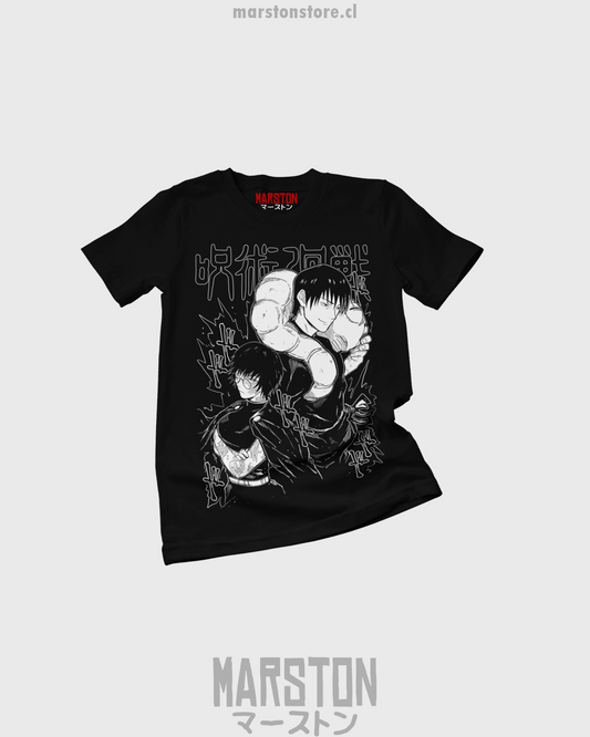 Polera negra Jujutsu Kaisen con Toji Fushiguro y Maki Zenin