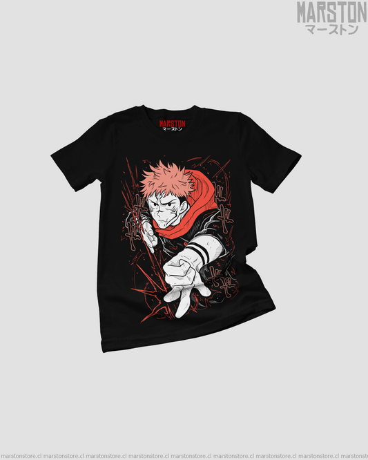 Polera negra Jujutsu Kaisen con diseño de Yuji Itadori