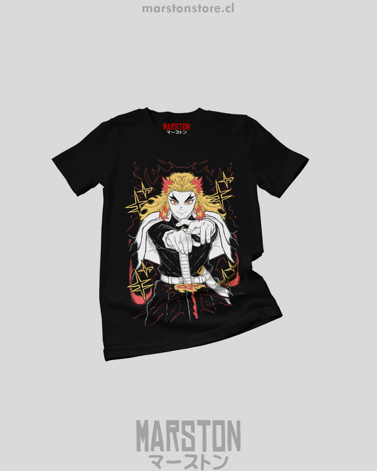 Polera negra Kimetsu no Yaiba Demon Slayer con diseño de Kyojuro Rengoku