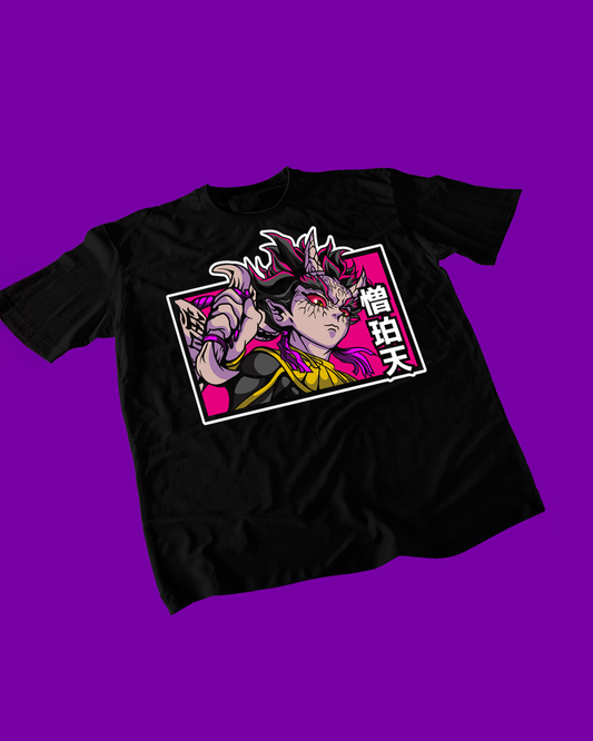 Polera negra con diseño de Kimetsu no Yaiba Demon Slayer