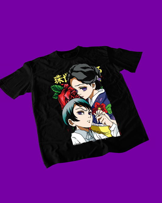 Polera negra Kimetsu no Yaiba Demon Slayer con Tamayo y Yushiro