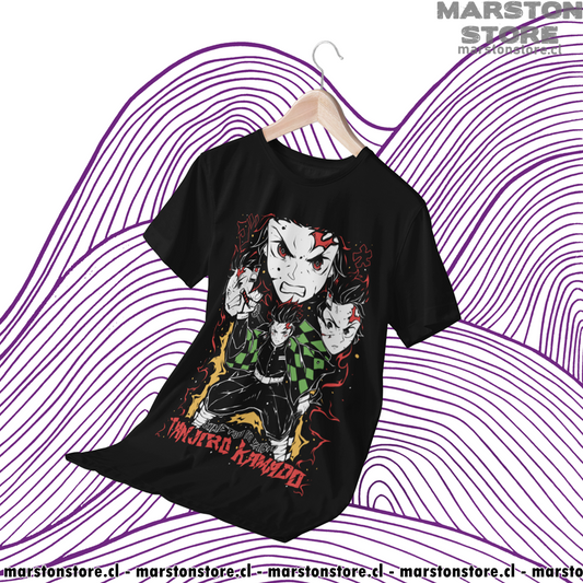 Polera negra Kimetsu no Yaiba Demon Slayer con diseño de Tanjiro Kamado