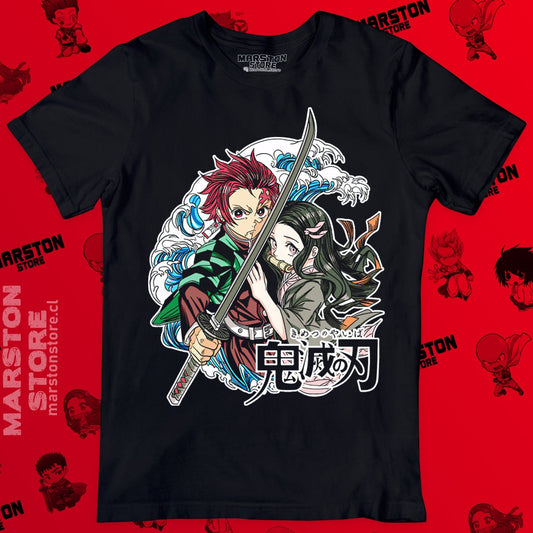 Polera negra Kimetsu no Yaiba Demon Slayer con Tanjiro Kamado y Nezuko Kamado