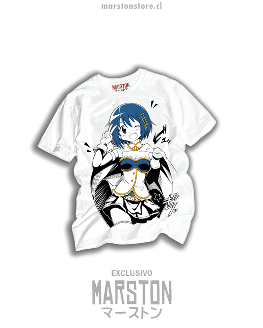 Polera blanca Puella Magi Madoka Magica con Sayaka Miki