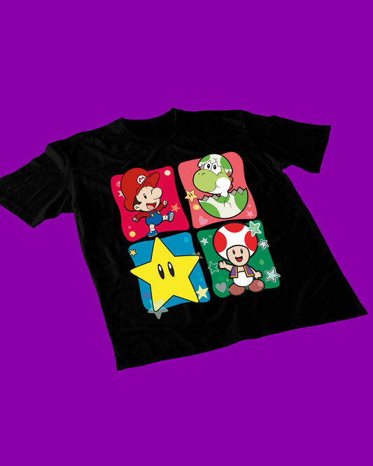 Polera negra con diseño de Mario Bros