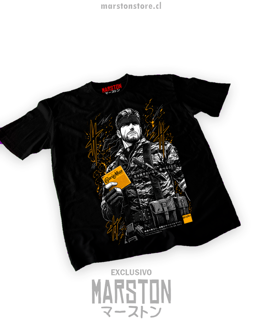 Polera negra con diseño de Metal Gear Solid 3: Snake Eater