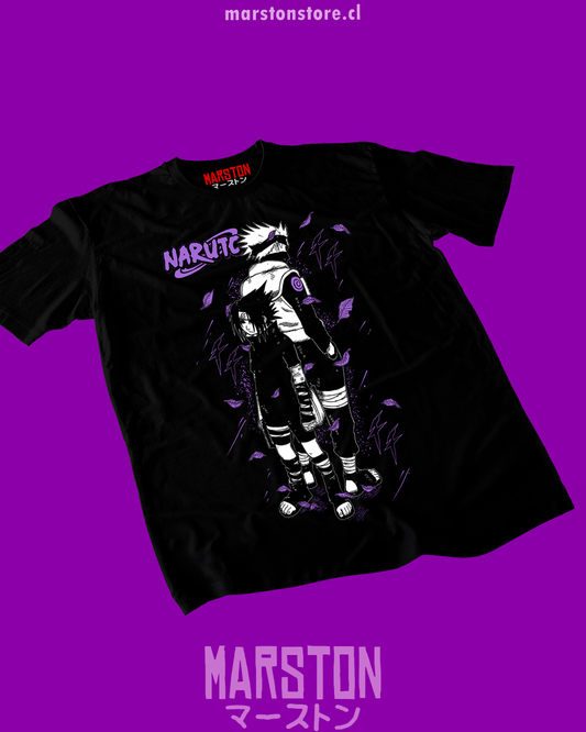 Polera negra Naruto con Sasuke Uchiha y Kakashi Hatake