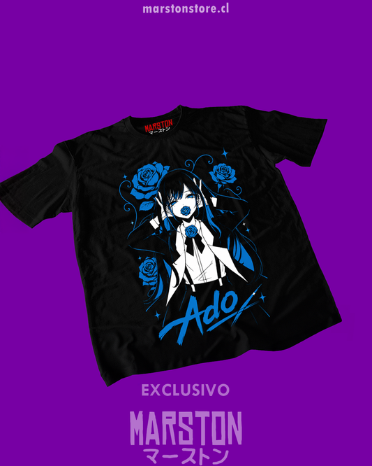 Polera negra de Ado